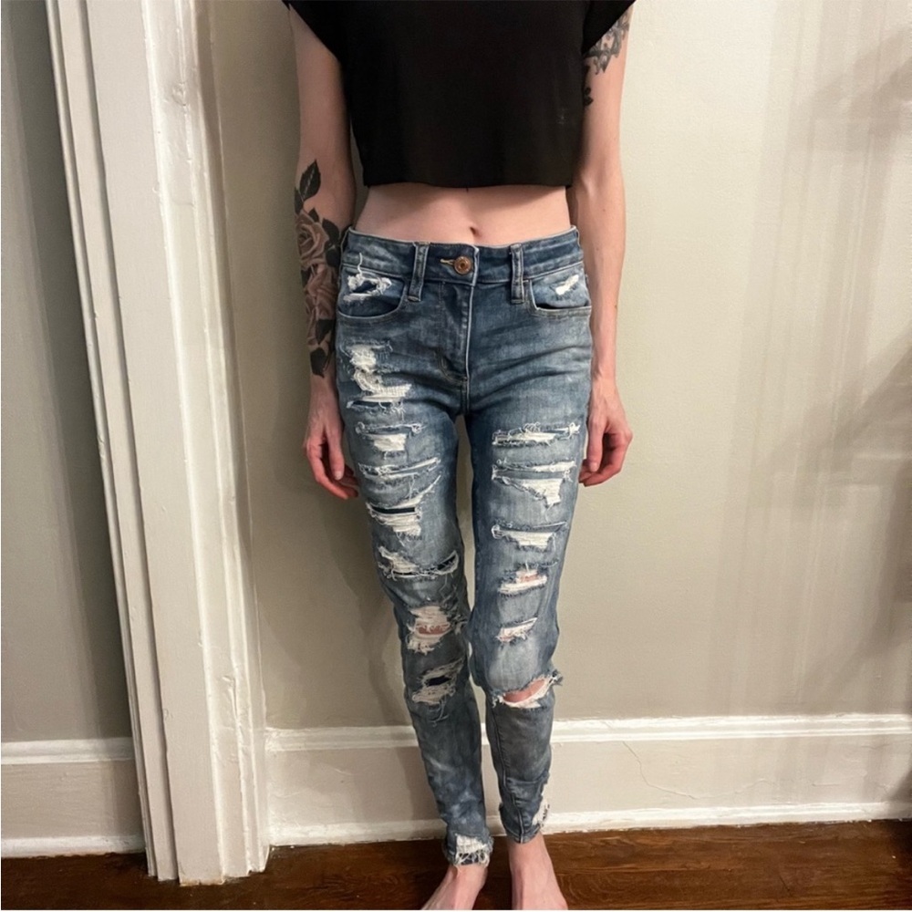 AE Distressed Blue Women's Jegging 2